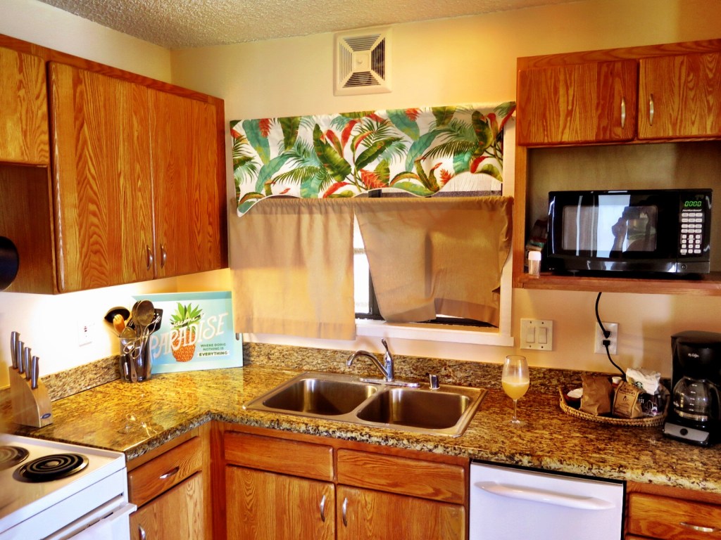 BF5E74CC-2310-4DEF-88CF-A7E6A27481AE